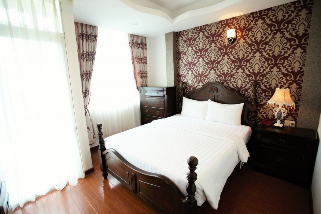 The Noble Swan Wood Park Hotel 69/99