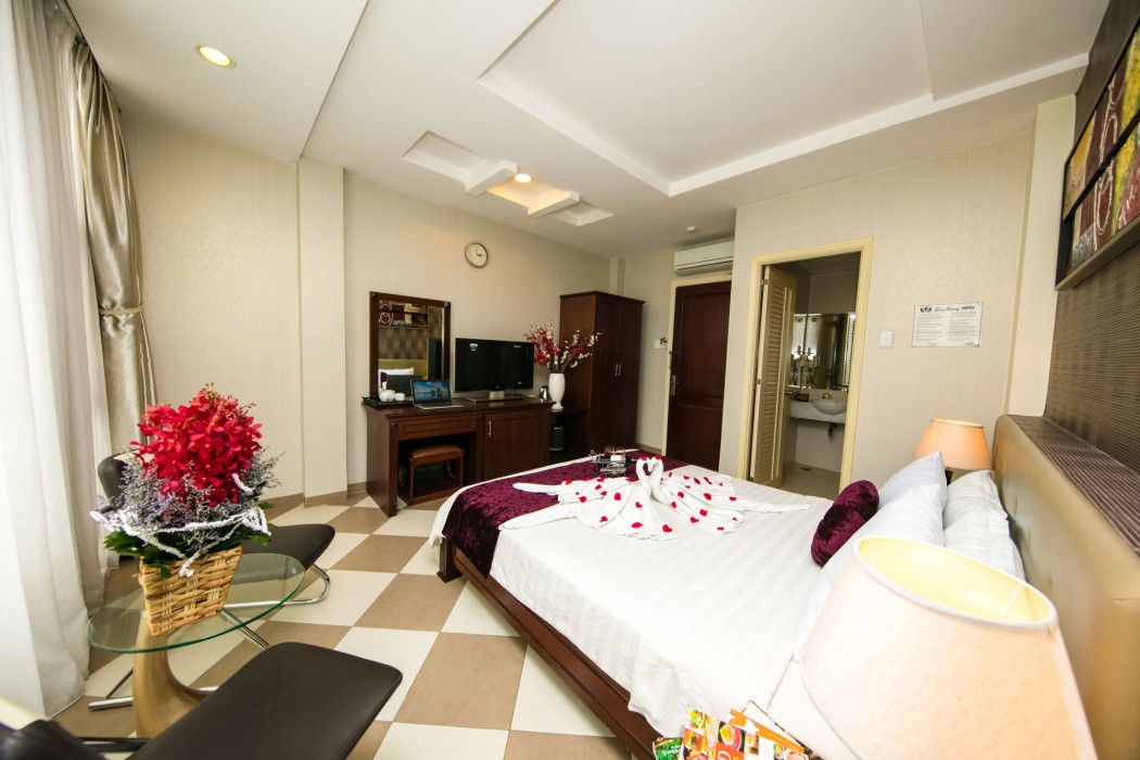 Quy Hung Hotel 36/75