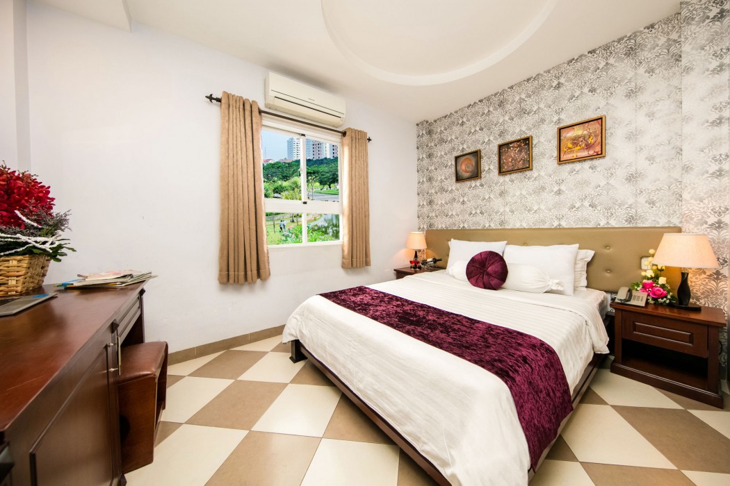 Quy Hung Hotel 37/75