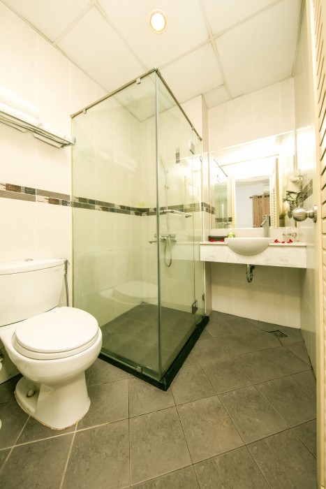 Quy Hung Hotel 35/75