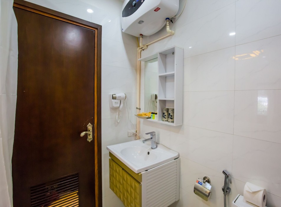 Hanoi Stella Hotel 70/100