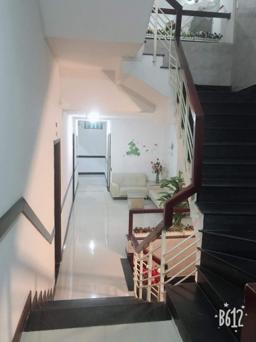 Quoc Cuong Hotel 11/17