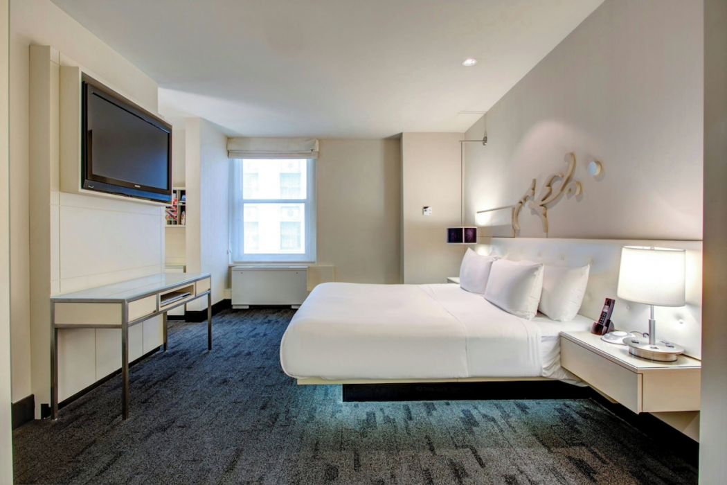 THE MIDLAND HOTEL, Chicago, a Tribute Portfolio Hotel 8/39