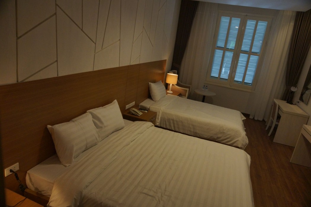 Hung Vuong Hotel 8/17