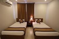 Golden Light Hotel 33/51