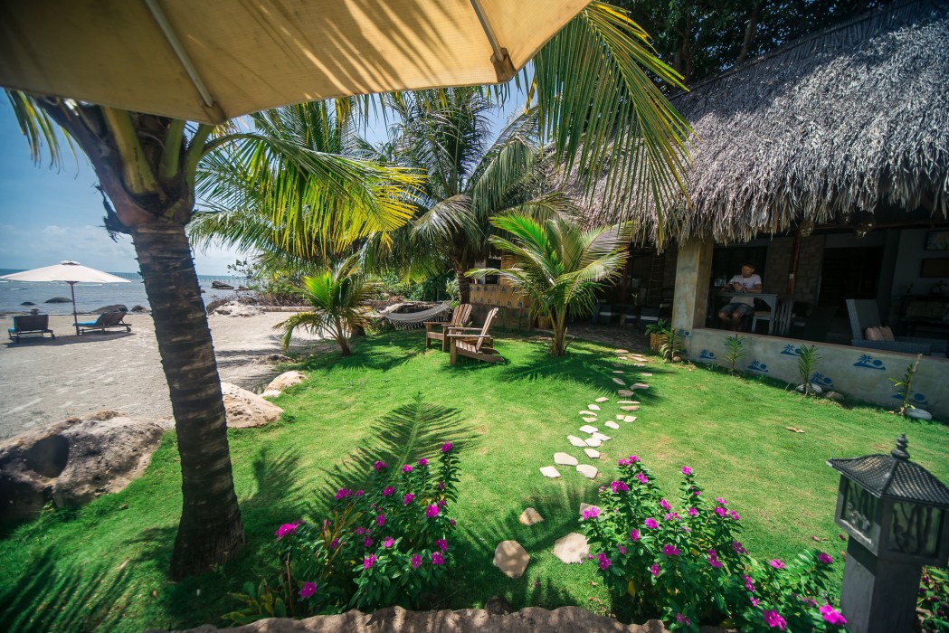 Rocks Beach Boutique Bungalows 49/80