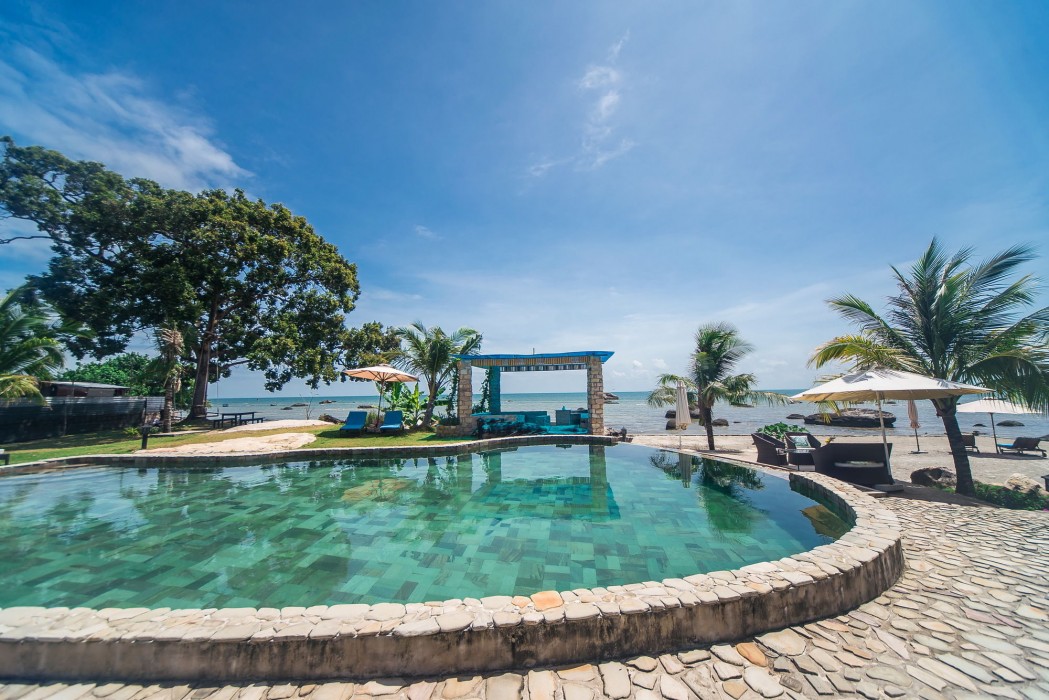 Rocks Beach Boutique Bungalows 32/80