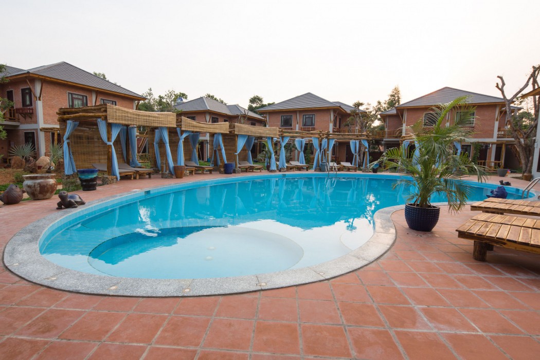 Vela Phu Quoc Resort 48/98