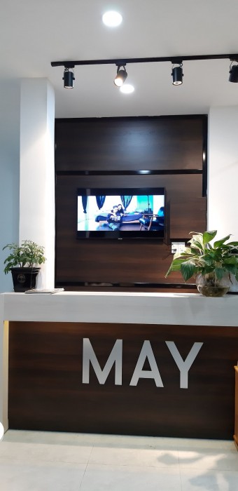 May Studio 8/30