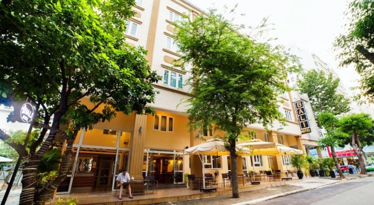 Bali Hotel 59/90