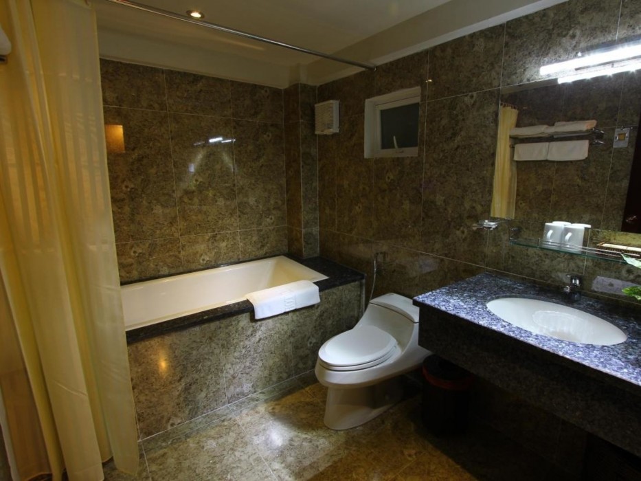 Bali Hotel 50/90