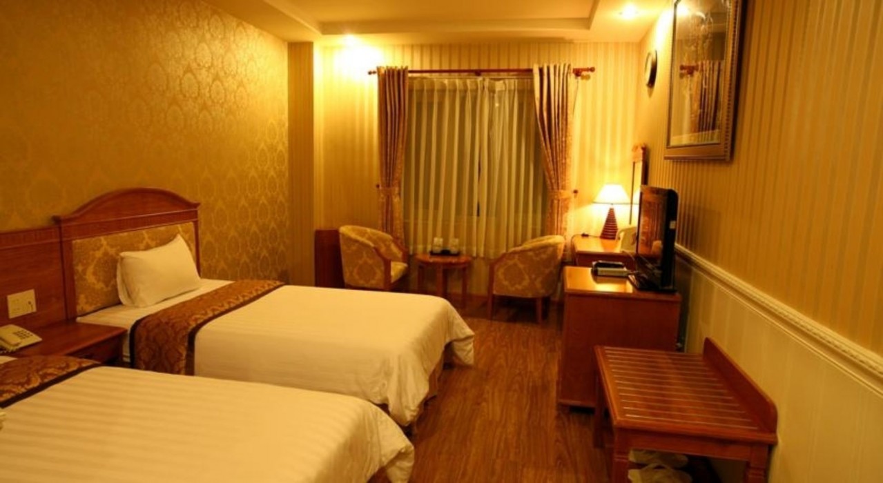 Bali Hotel 28/90