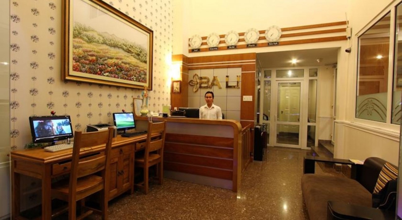 Bali Hotel 58/90