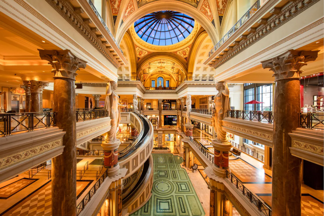 Caesars Palace Las Vegas Hotel and Casino 110/197