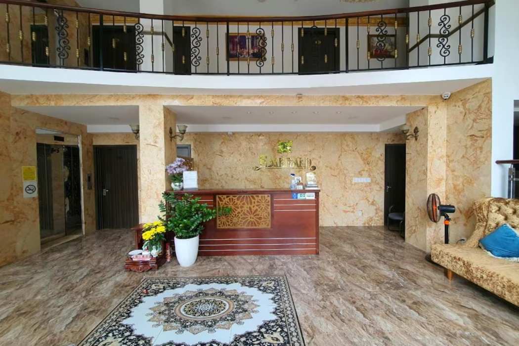 Collection O Emerald Luxury Apartment - Near SECC 9/47