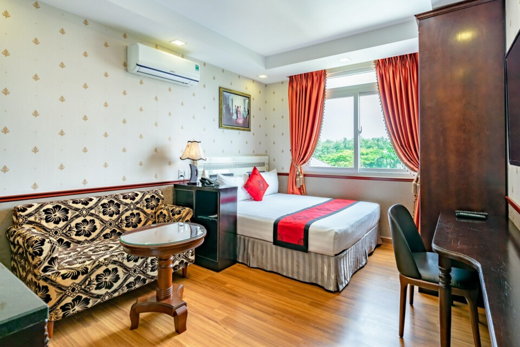 Collection O Emerald Luxury Apartment - Near SECC 17/47
