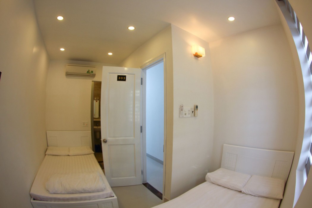 Full House Hostel 54/98