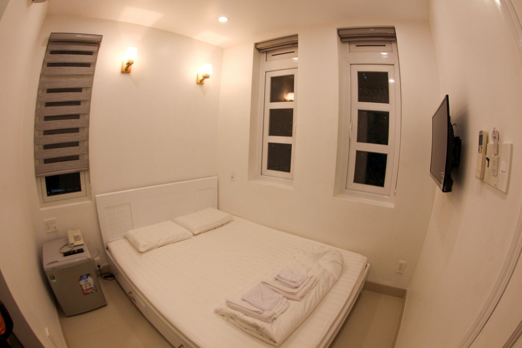 Full House Hostel 26/98