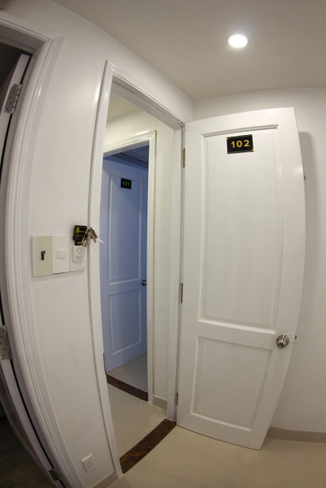 Full House Hostel 65/98