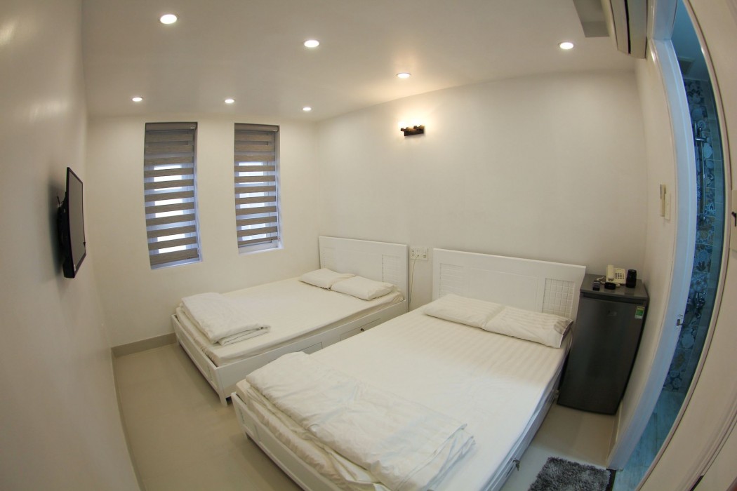 Full House Hostel 36/98