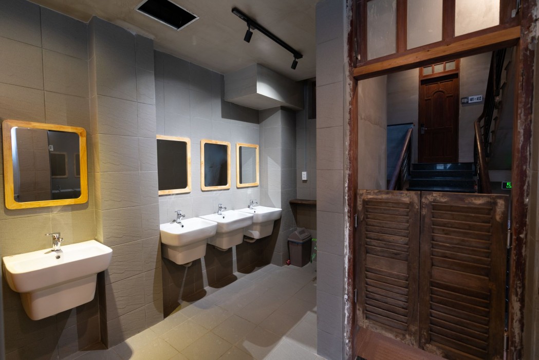 9 Hostel And Bar 27/63
