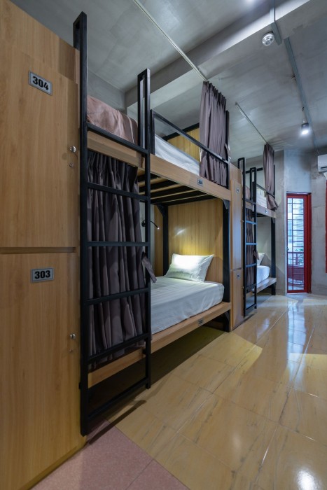 9 Hostel And Bar 39/63