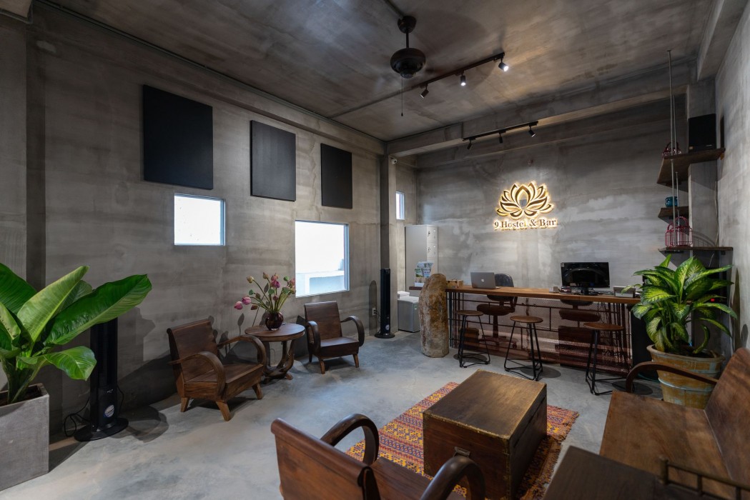 9 Hostel And Bar 28/63