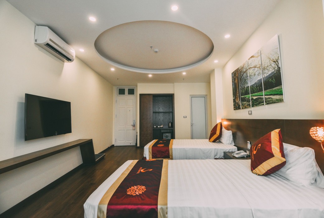 Suji Hotel 26/57