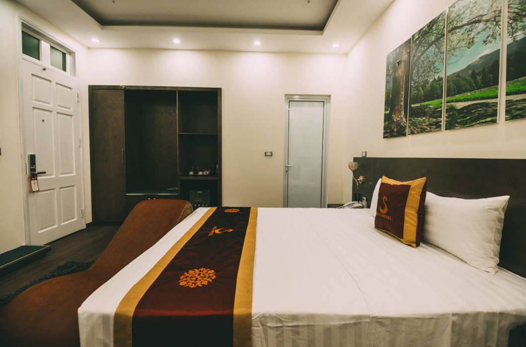 Suji Hotel 36/57
