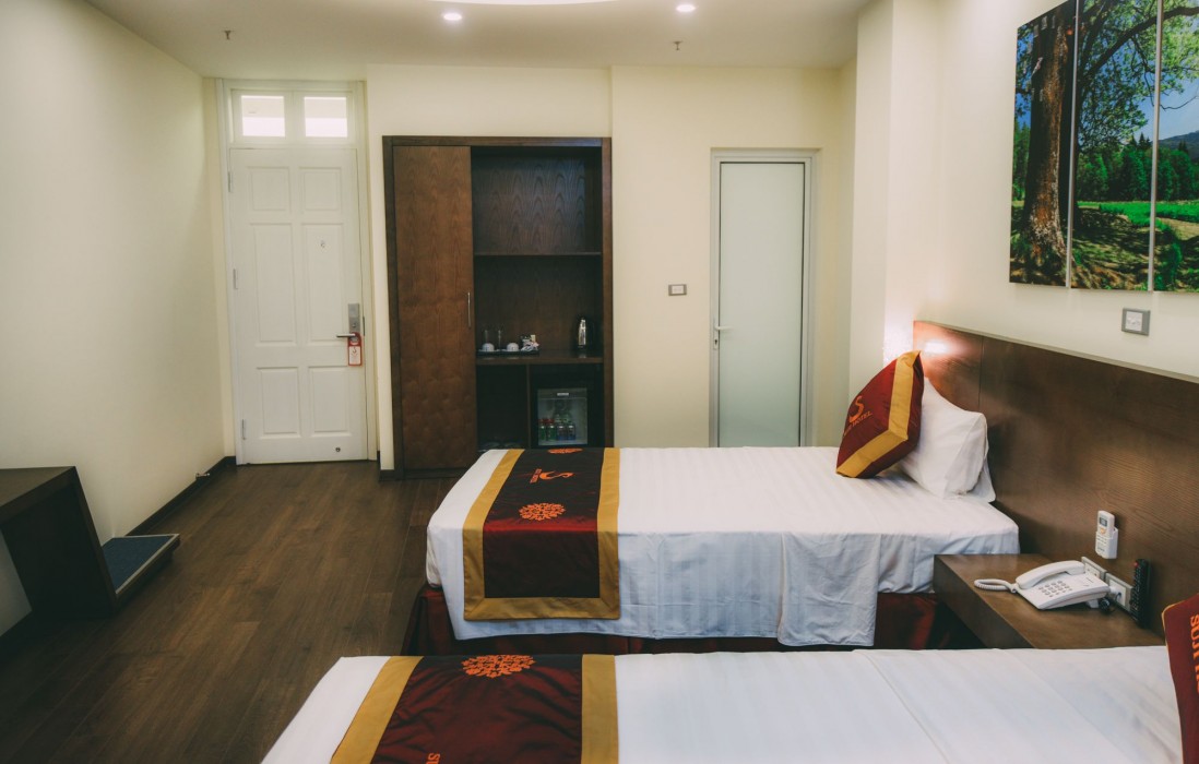 Suji Hotel 40/57