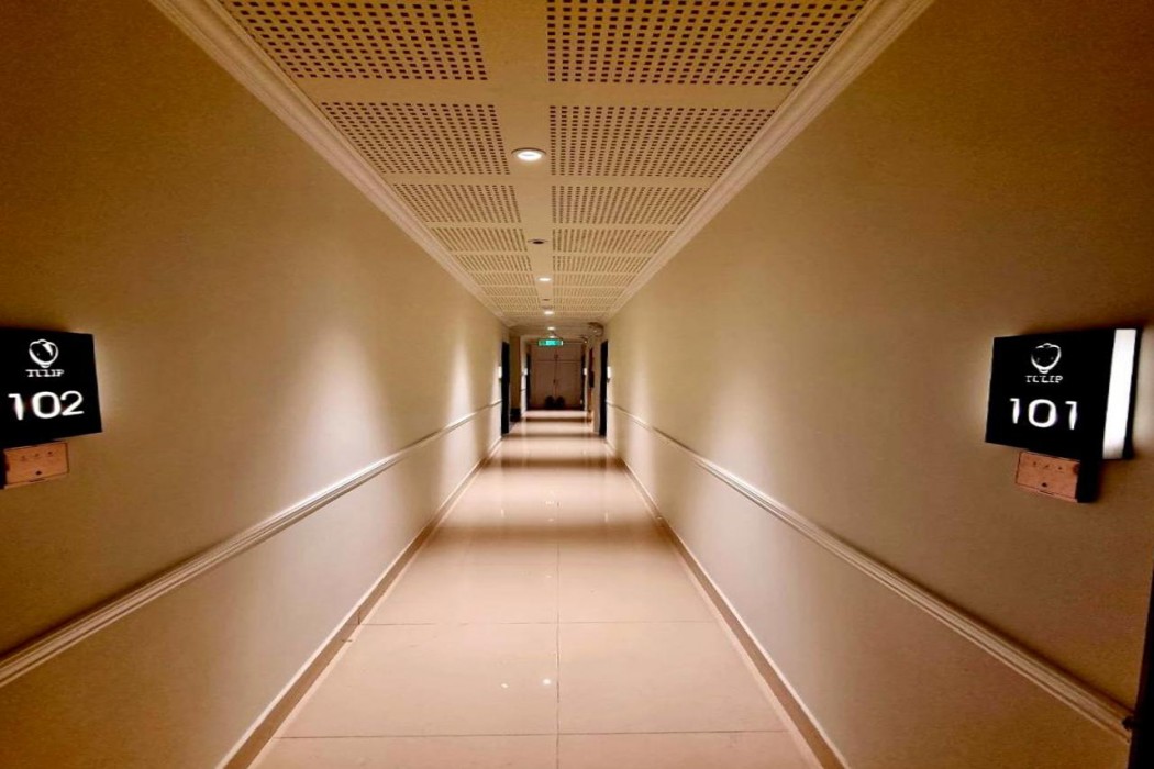 Tulip Hotel 3 52/81
