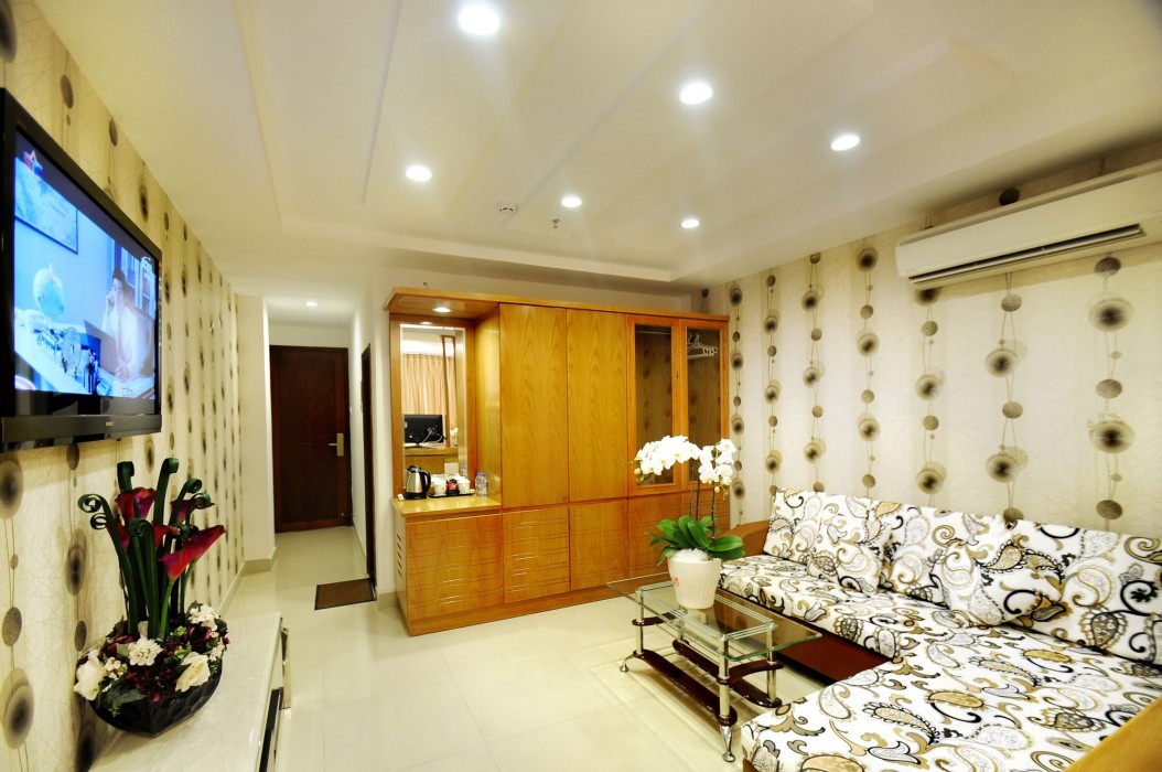 Hoan Thai Hotel 42/75