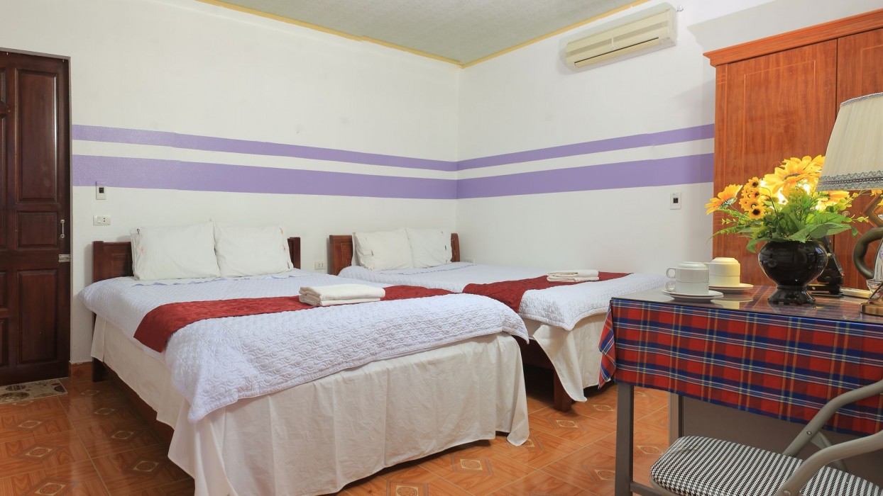 Tuan Ngoc Hotel 28/72