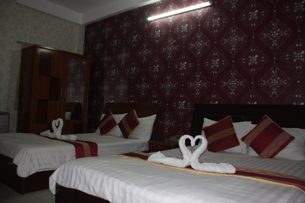 Yoko Airport Saigon Hotel 43/65