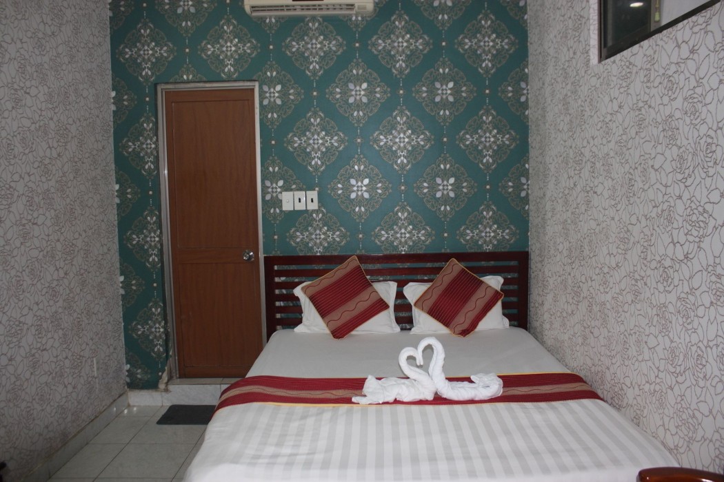 Yoko Airport Saigon Hotel 39/65