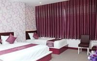 Luxury Hotel 21/75
