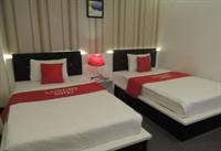 Luxury Hotel 23/75
