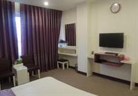 Luxury Hotel 24/75