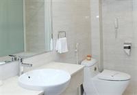 Luxury Hotel 47/75