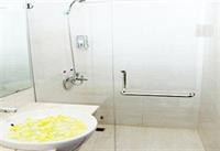 Luxury Hotel 36/75