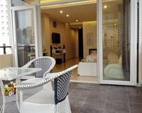 Luxury Hotel 38/75