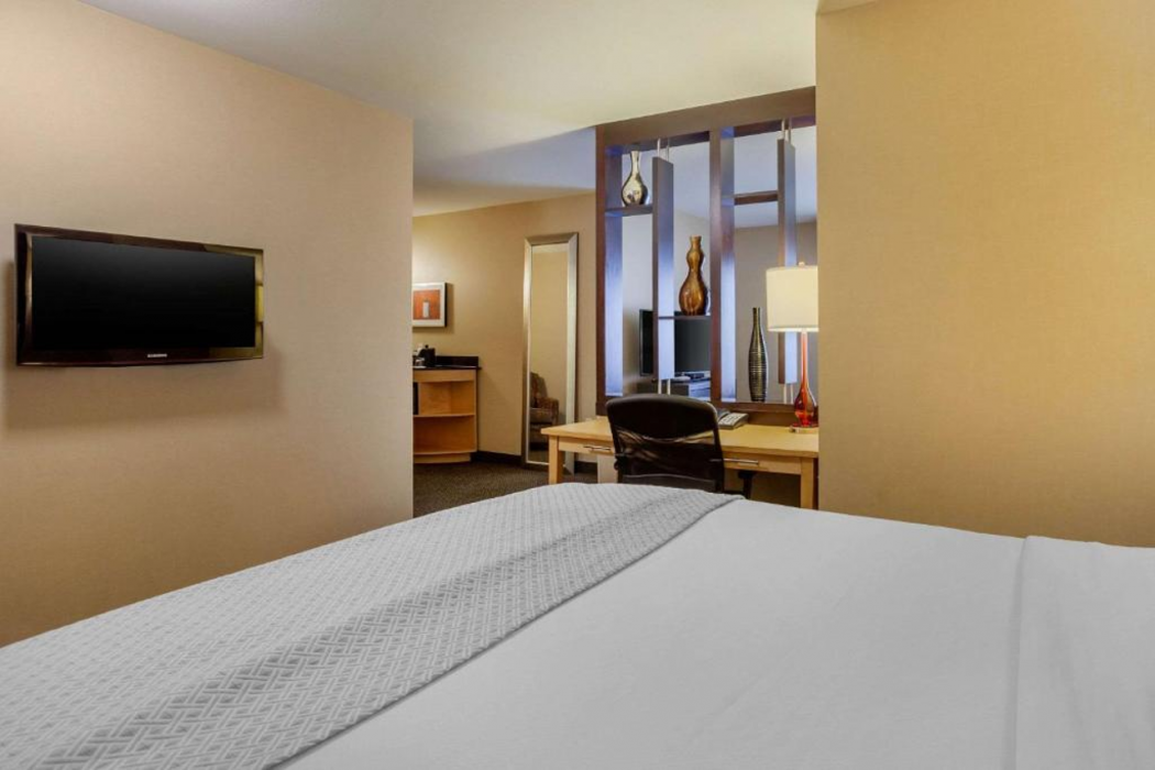 Cambria Hotel Ft Collins 9/26