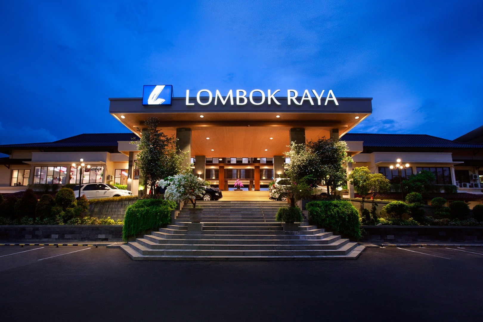 Lombok Raya Hotel 11/57