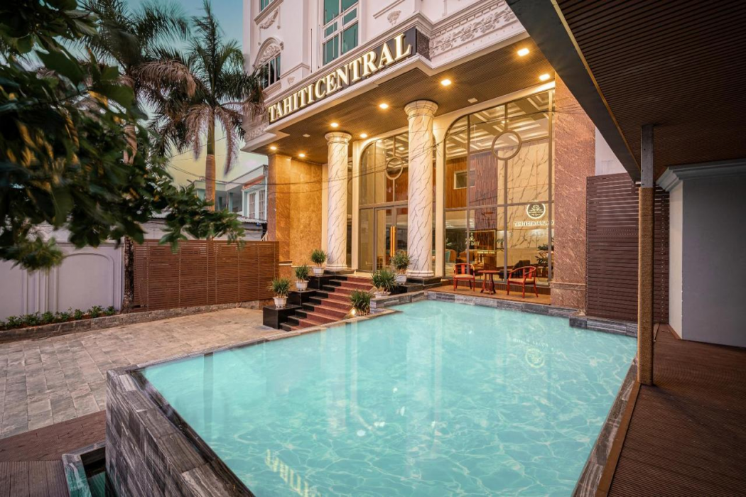 Tahiti Central Hotel 2/59