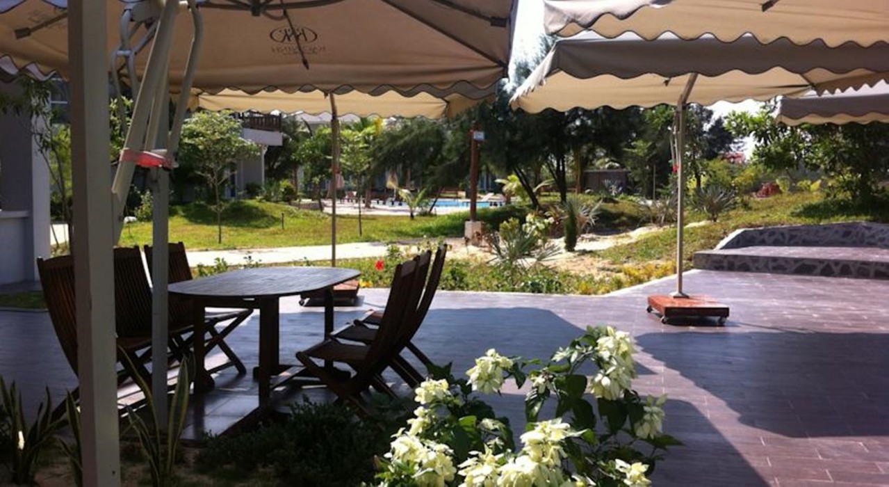 Bao Ninh Beach Resort 26/85