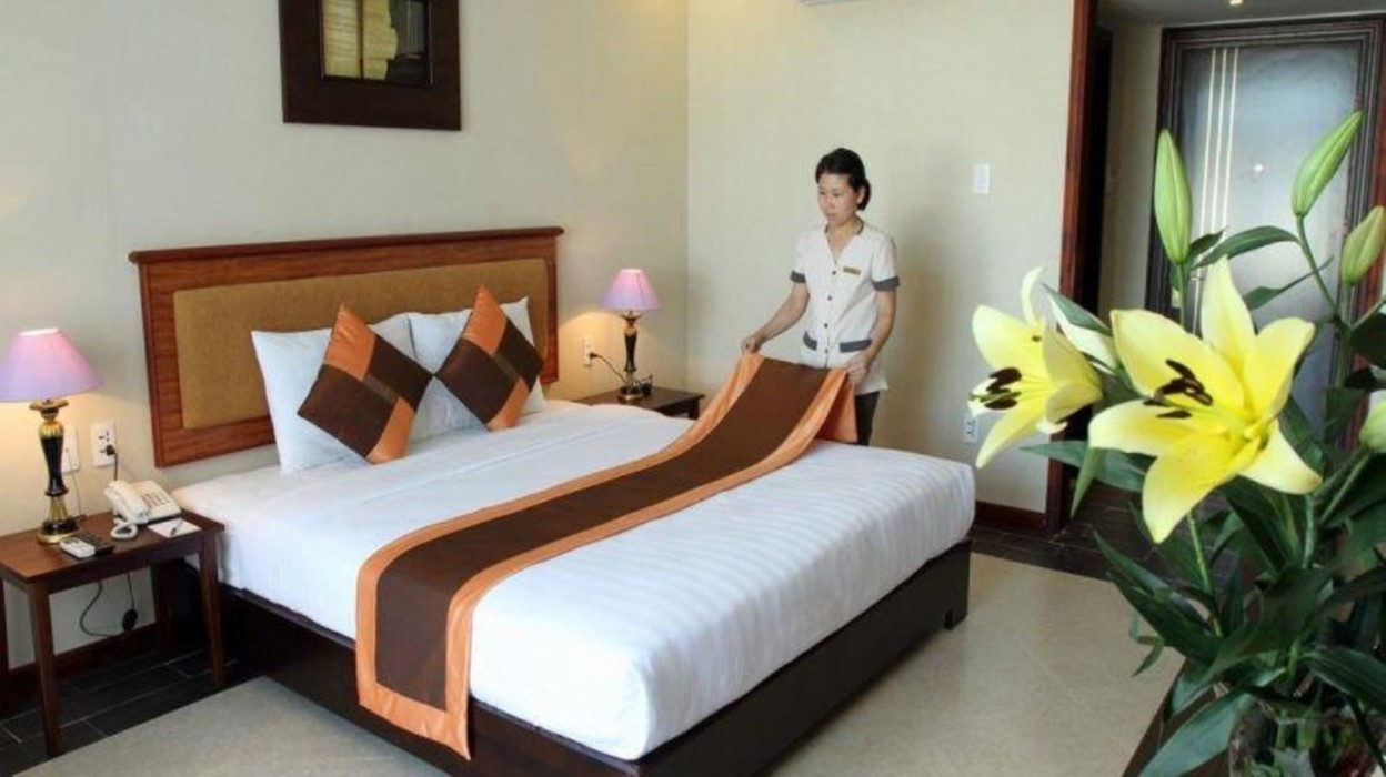 Bao Ninh Beach Resort 24/85