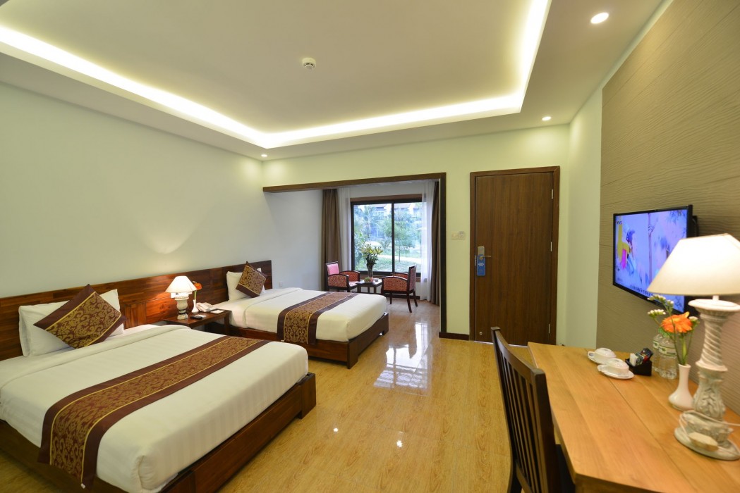 Bao Ninh Beach Resort 30/85