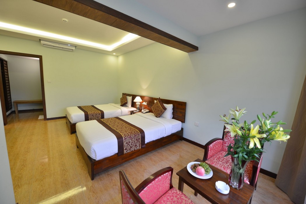 Bao Ninh Beach Resort 60/85
