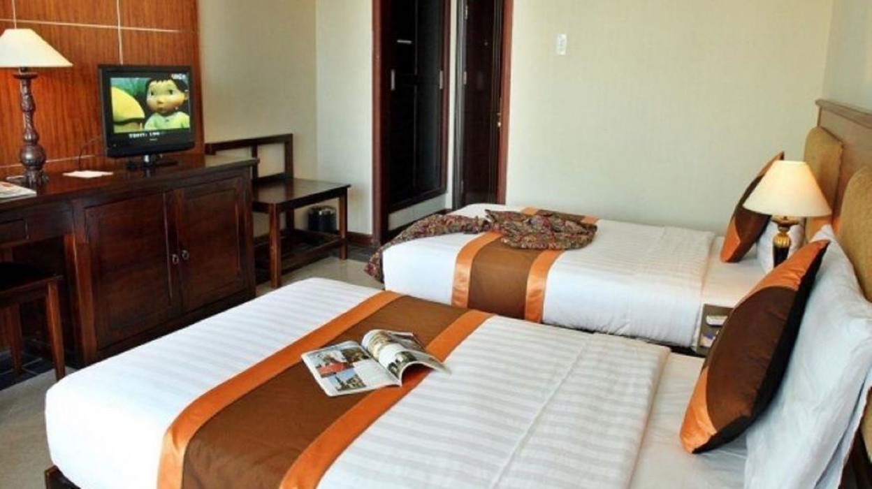 Bao Ninh Beach Resort 42/85