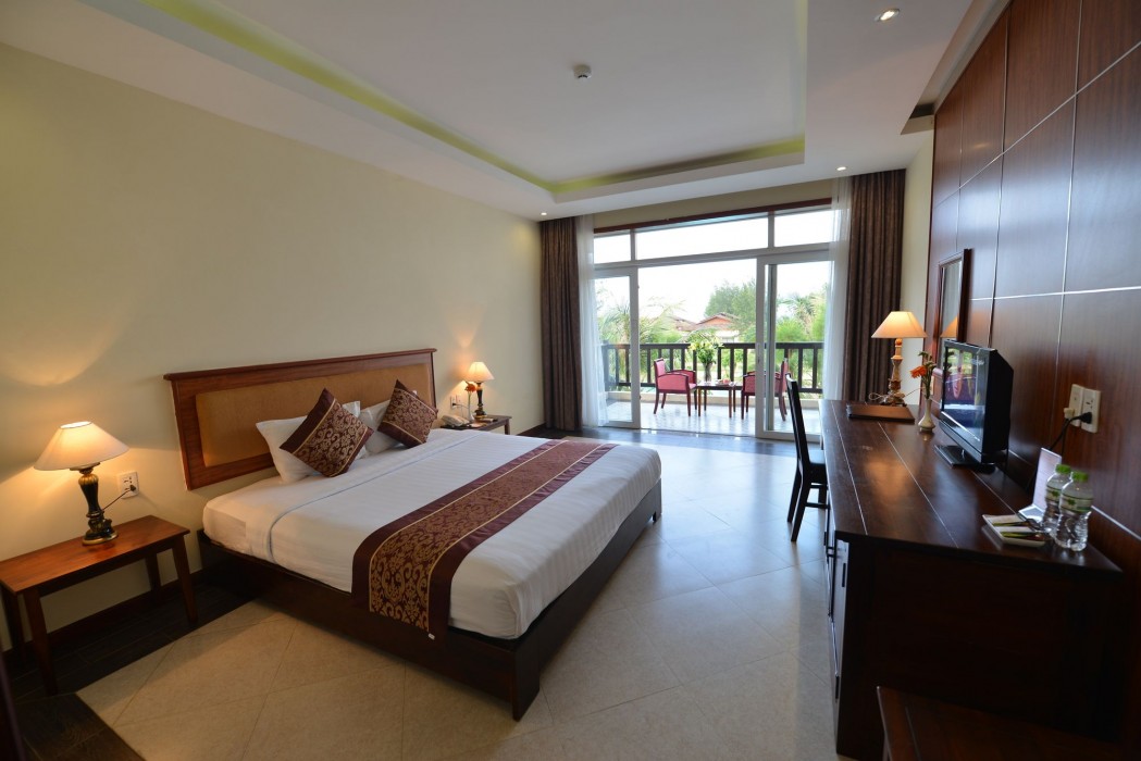 Bao Ninh Beach Resort 25/85